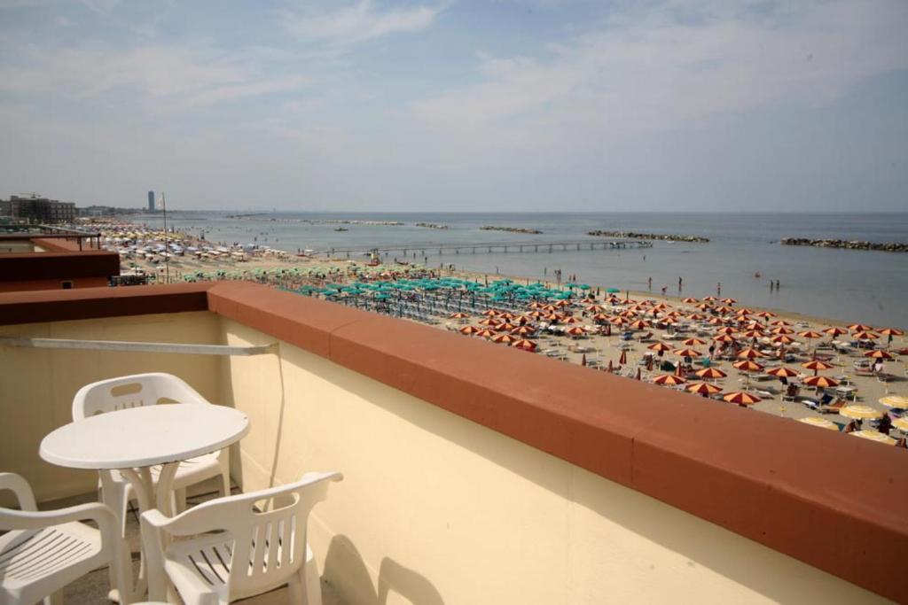 Hotel Riposo Gatteo a Mare Habitación foto